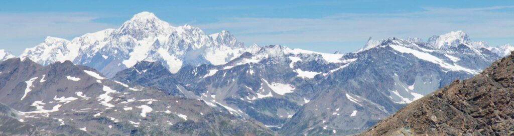 4-day backpacking trekking in aosta on the glacial high route