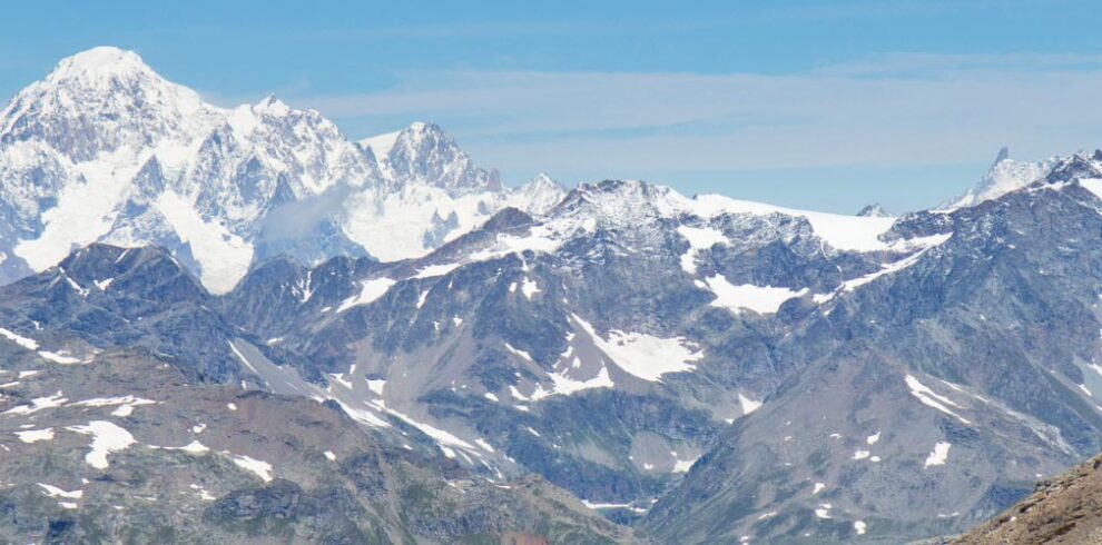 4-day backpacking trekking in aosta on the glacial high route