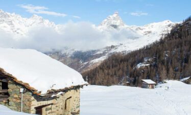 One day snowshoeing hike with Matterhorn view from Milan