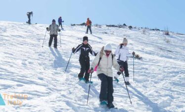 snowshoeing descending